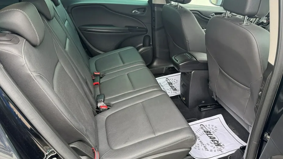 OPEL Zafira -