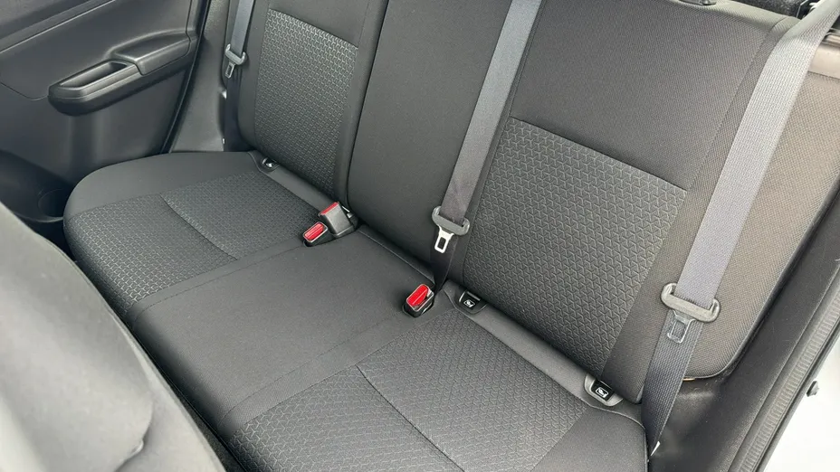 SUZUKI Swift -