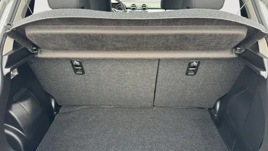 SUZUKI Swift -