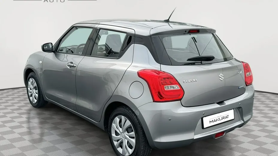 SUZUKI Swift -