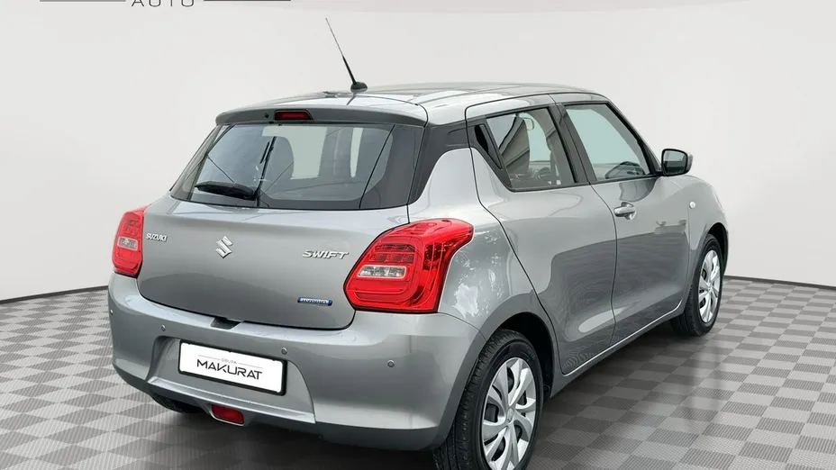 SUZUKI Swift -