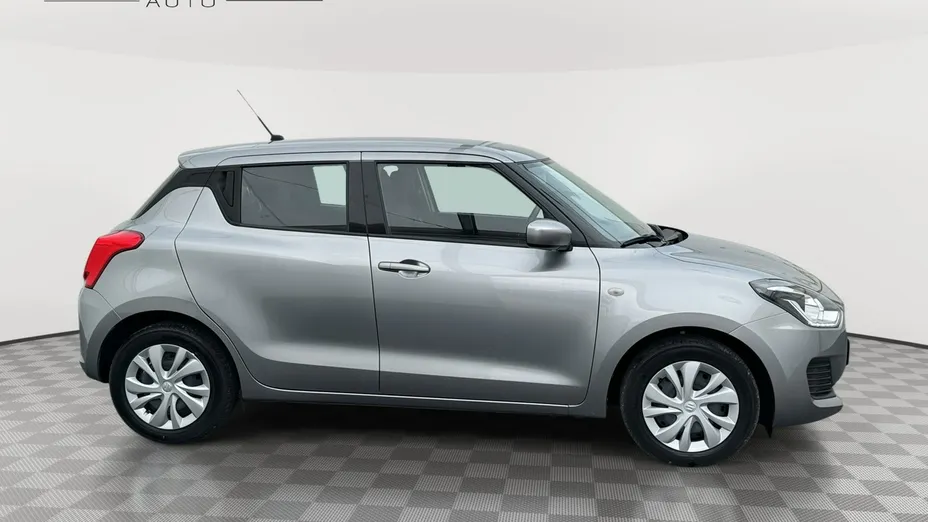 SUZUKI Swift -