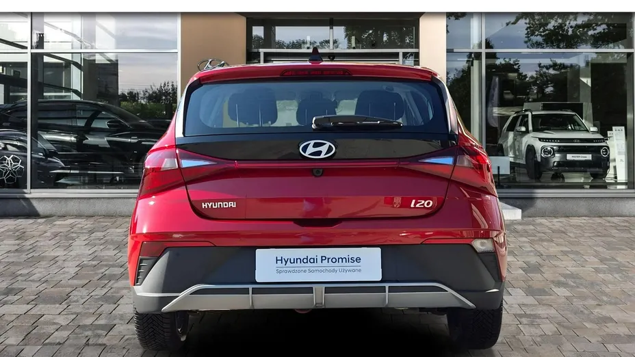 HYUNDAI i20 -