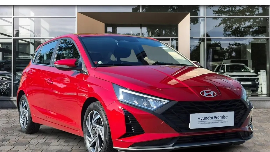 HYUNDAI i20 -
