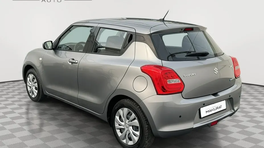 SUZUKI Swift -