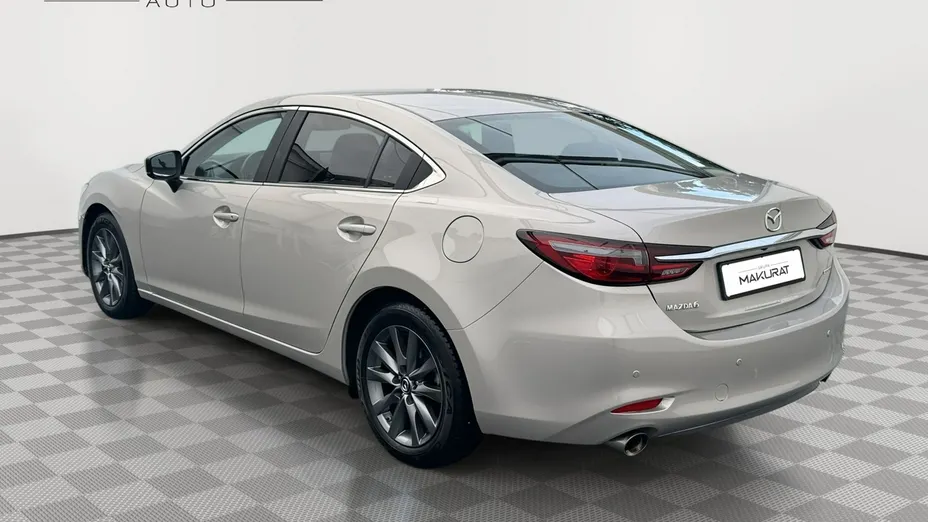 MAZDA 6 -