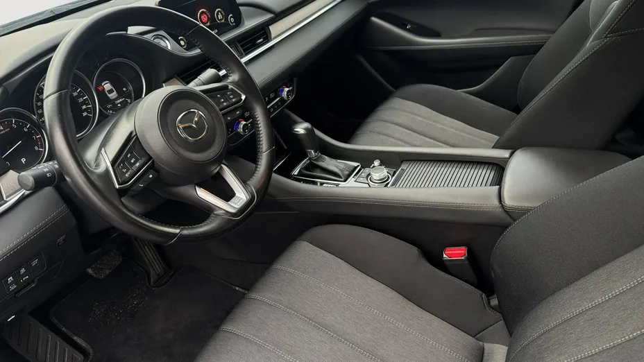 MAZDA 6 -