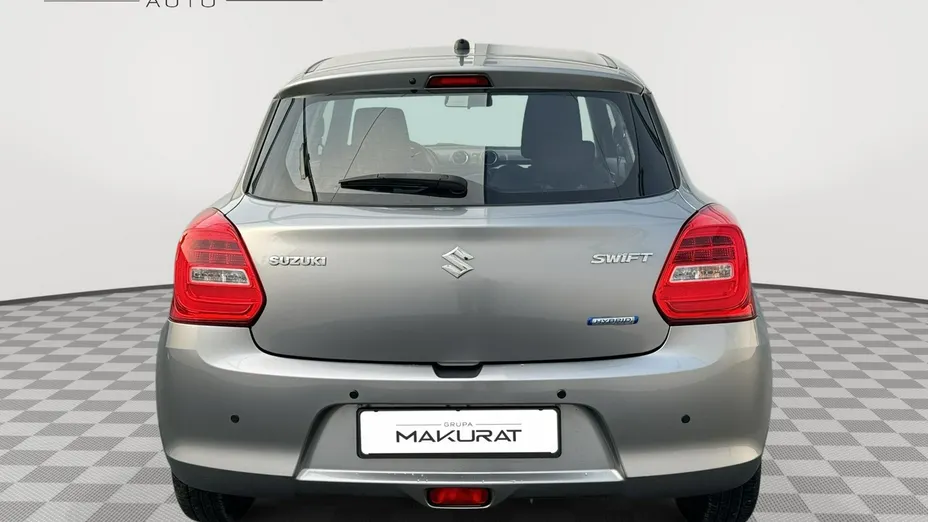 SUZUKI Swift -