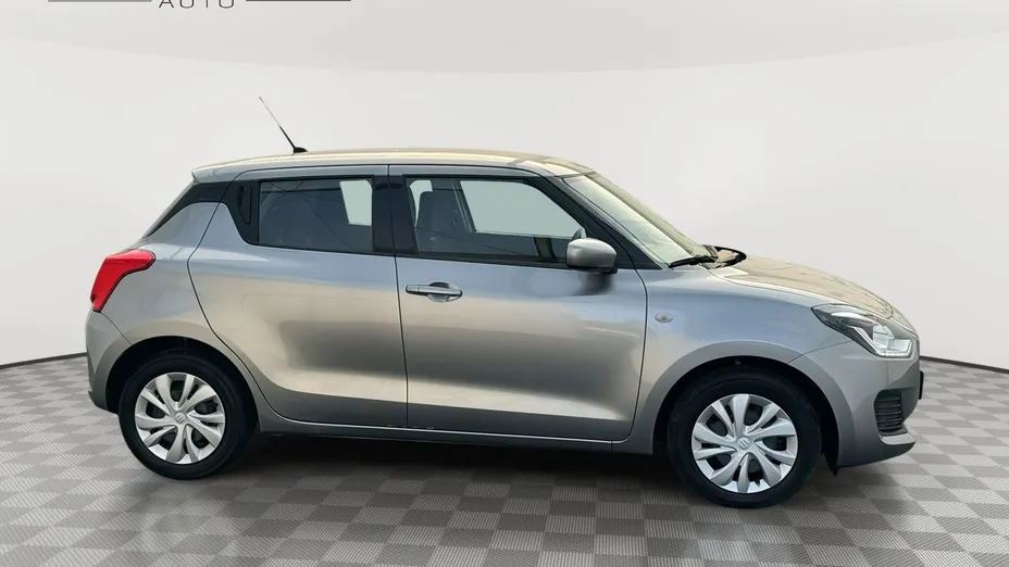 SUZUKI Swift -