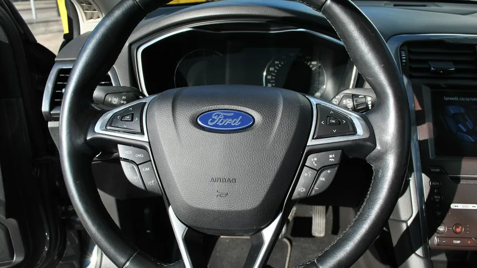 FORD Mondeo -