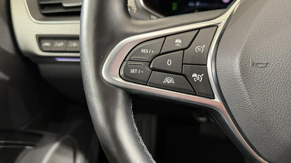 RENAULT Arkana -