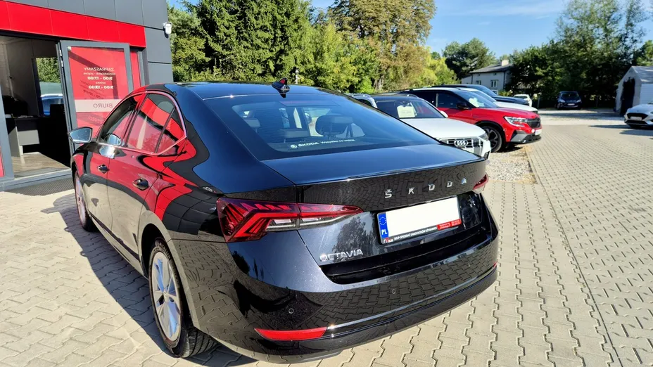 SKODA Octavia -