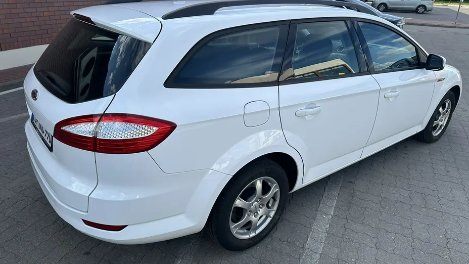FORD Mondeo -