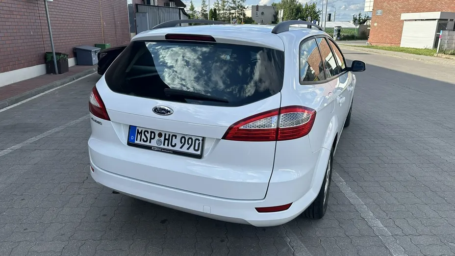 FORD Mondeo -