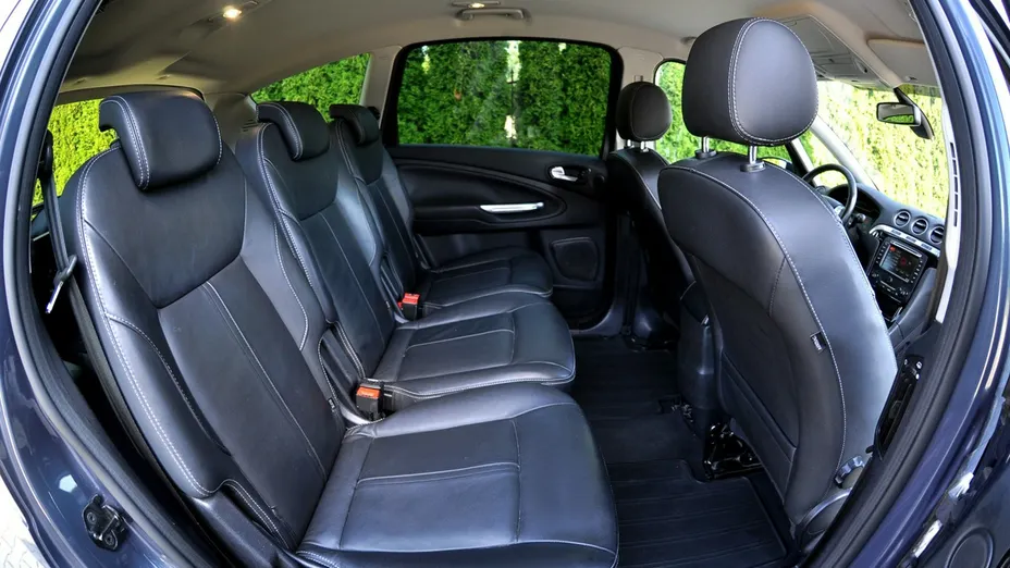 FORD S-MAX -