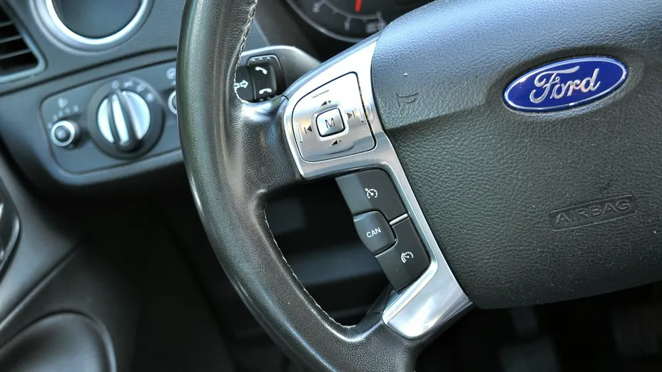 FORD S-MAX -