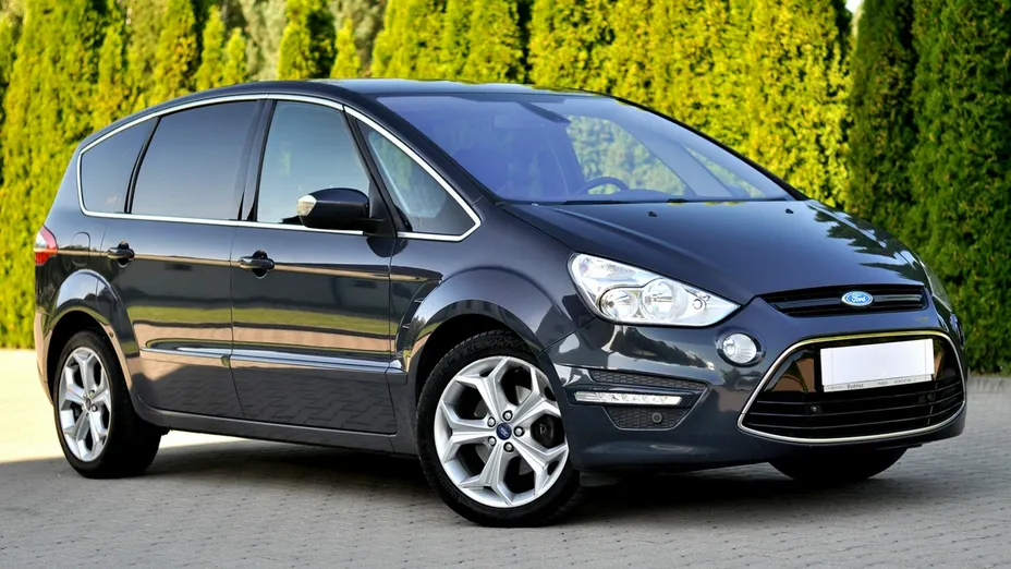 FORD S-MAX -