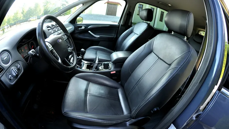 FORD S-MAX -
