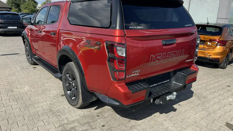 ISUZU D-Max -