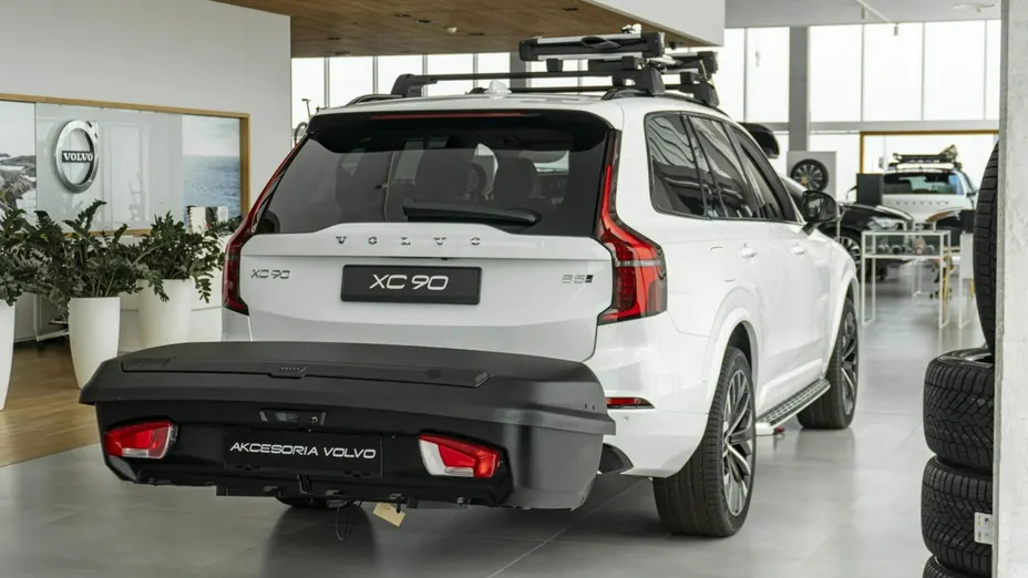 VOLVO XC90 -