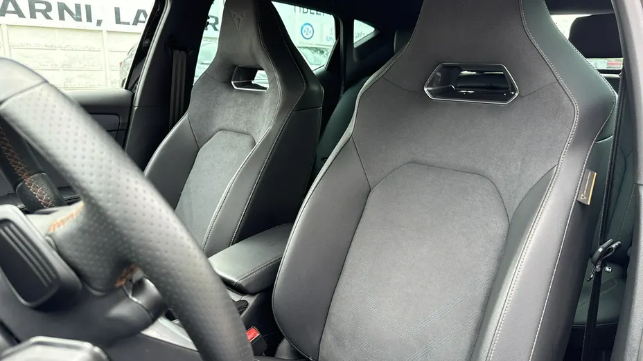 CUPRA Leon -