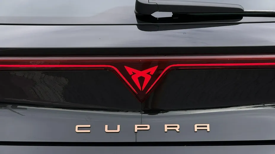 CUPRA Leon -