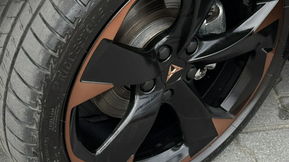 CUPRA Leon -
