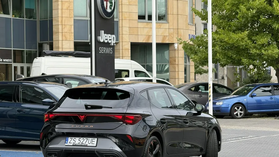 CUPRA Leon -