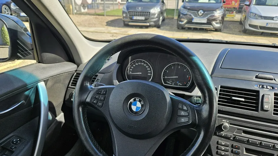 BMW X3 -