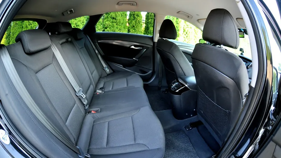 HYUNDAI i40 -