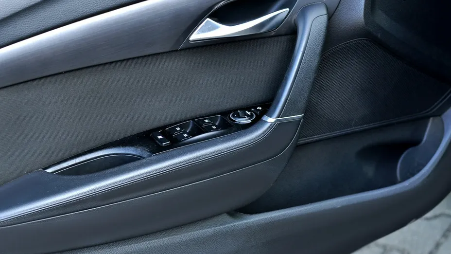 HYUNDAI i40 -
