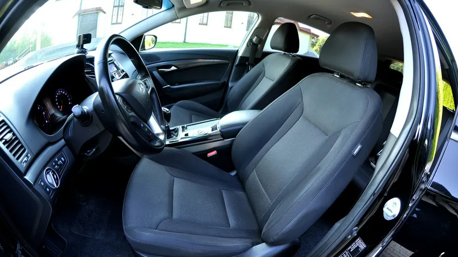 HYUNDAI i40 -
