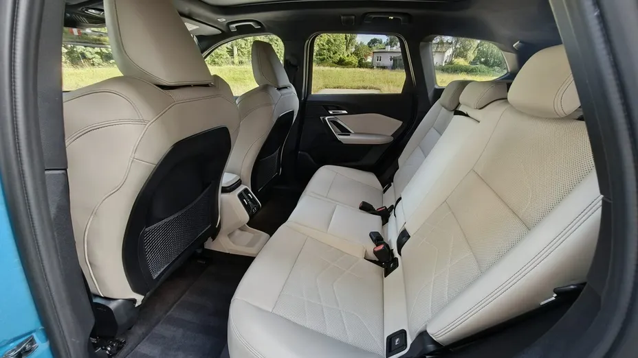 BMW iX1 -