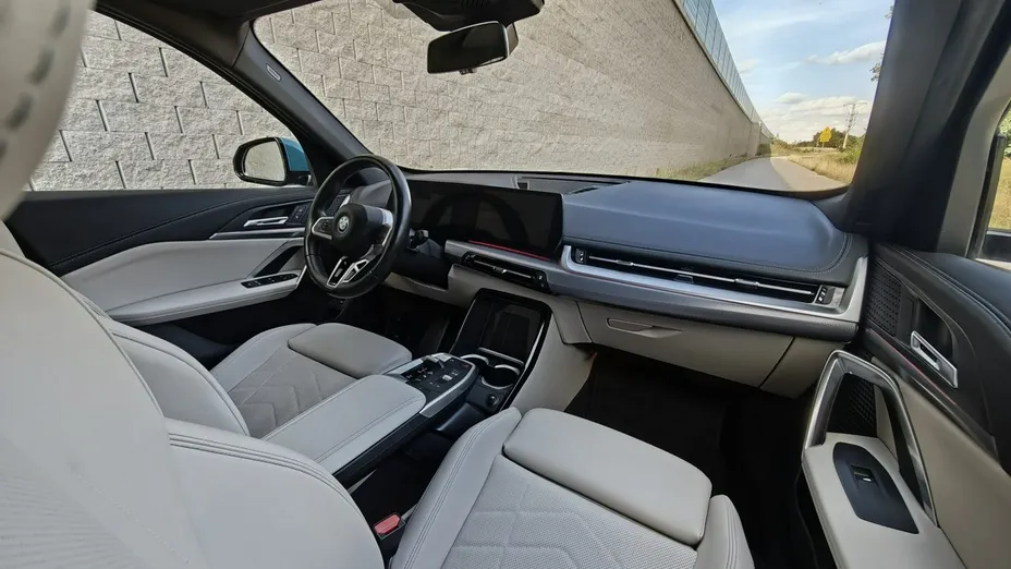 BMW iX1 -