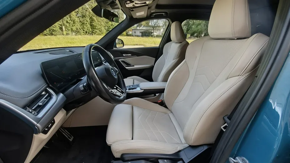 BMW iX1 -