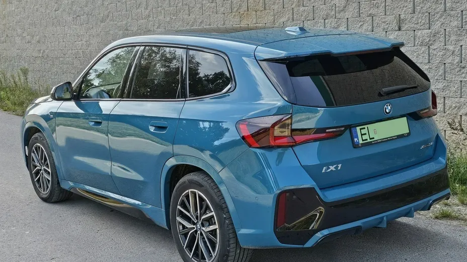 BMW iX1 -