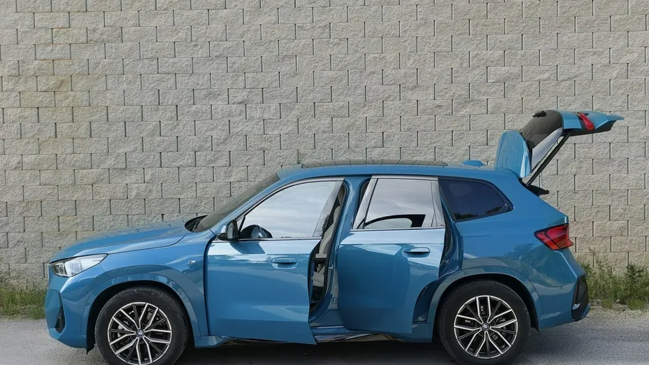 BMW iX1 -