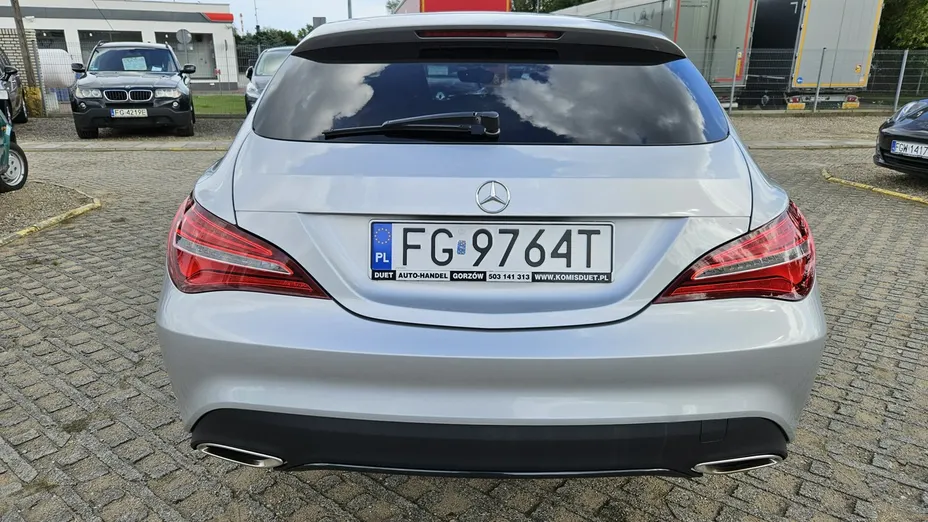 MERCEDES-BENZ CLA -