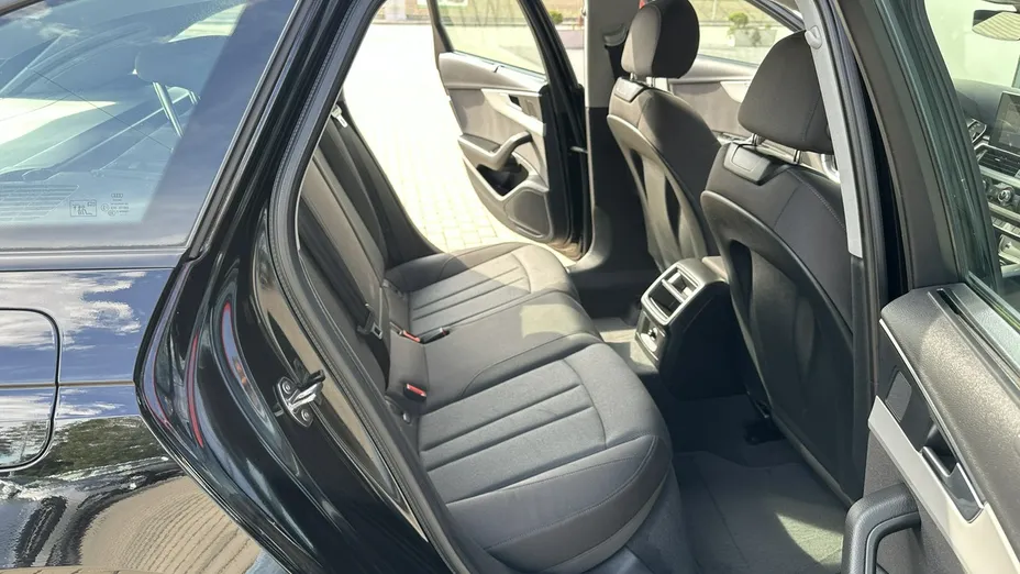 AUDI A4 Avant -