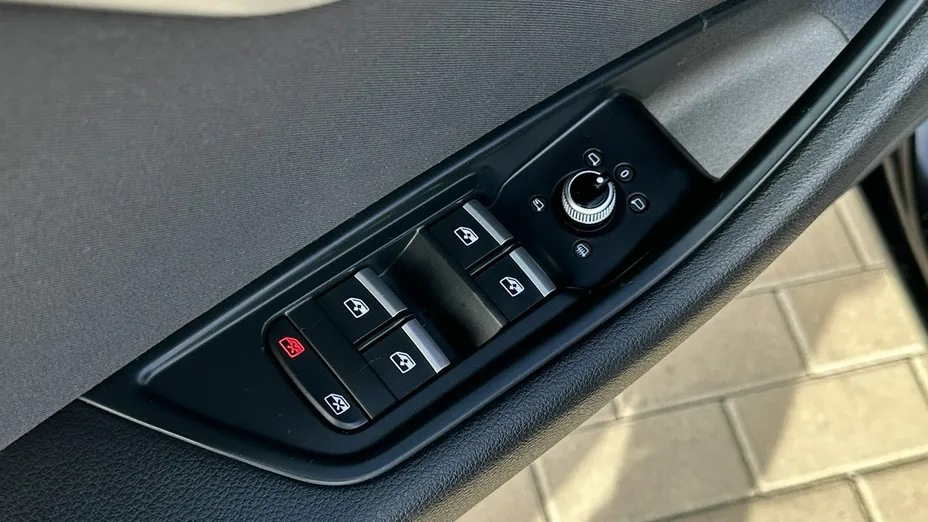 AUDI A4 Avant -