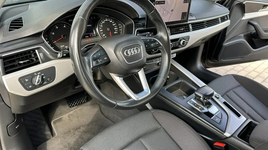 AUDI A4 Avant -