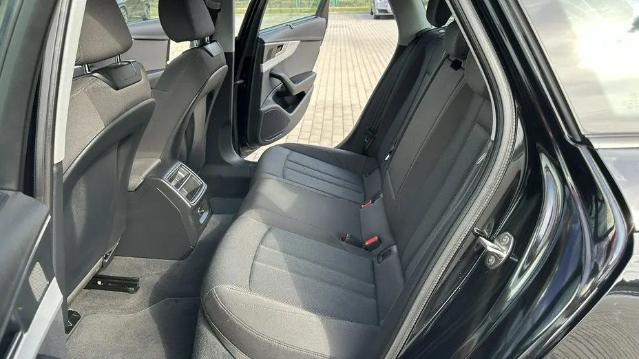 AUDI A4 Avant -