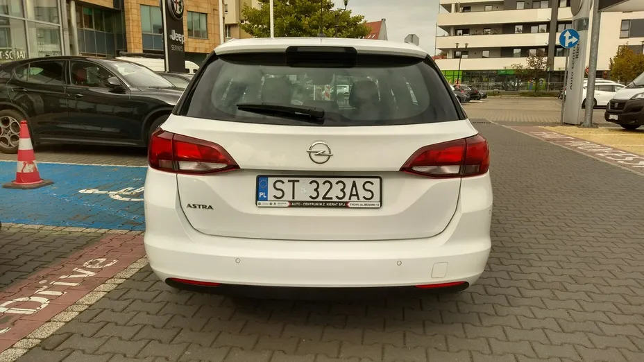 OPEL Astra -