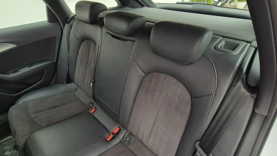 AUDI A6 Avant -