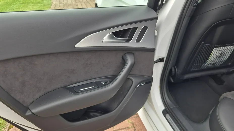 AUDI A6 Avant -