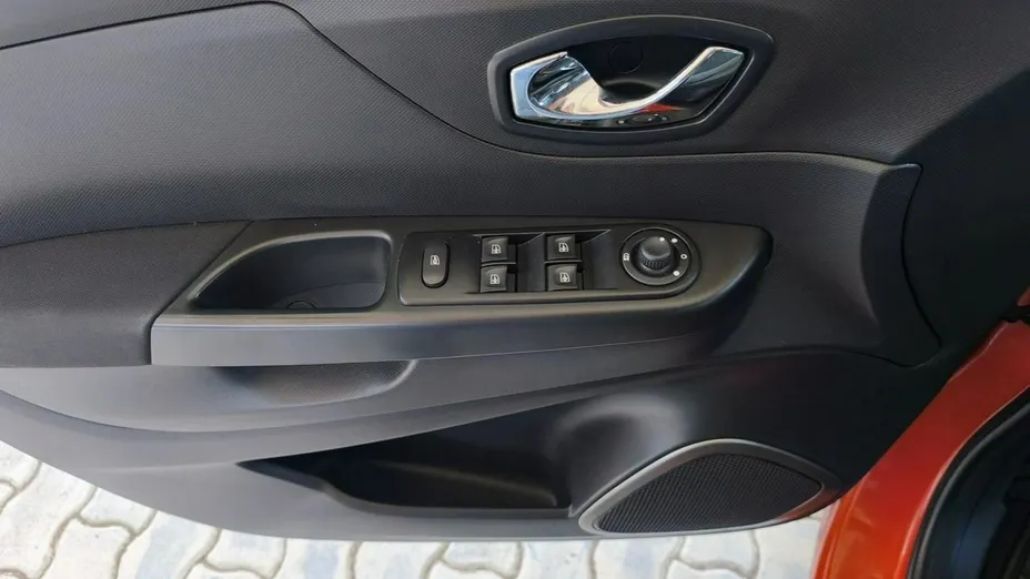 RENAULT Captur -