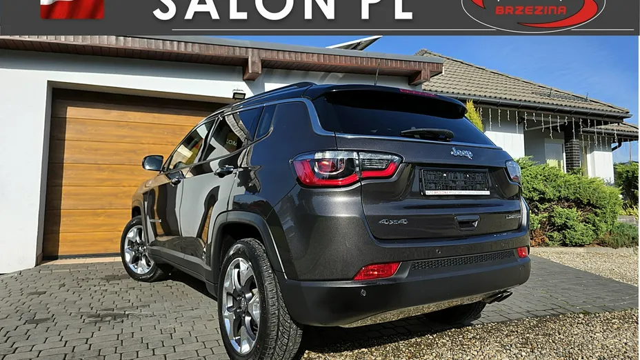 JEEP Compass -