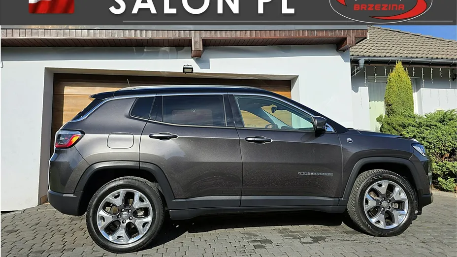 JEEP Compass -