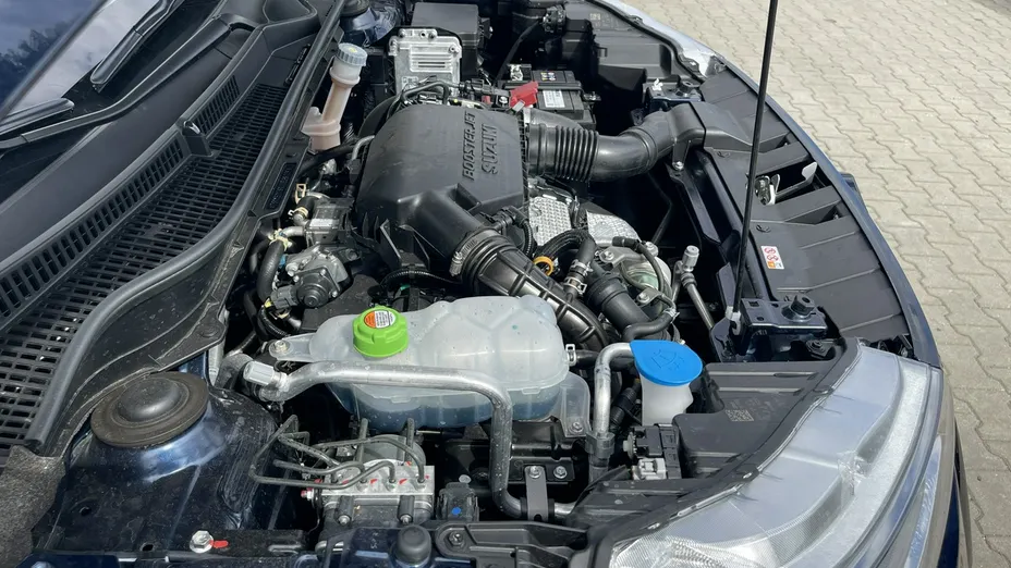 SUZUKI Vitara -