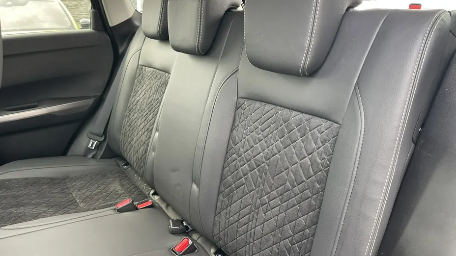 SUZUKI Vitara -